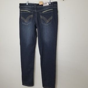 NWT dark wash skinny stretch jeans 22